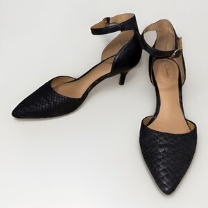 Clarks Womens 6 Sage Glamor Ankle Strap Classic Pumps Black Leather Suede Shoes